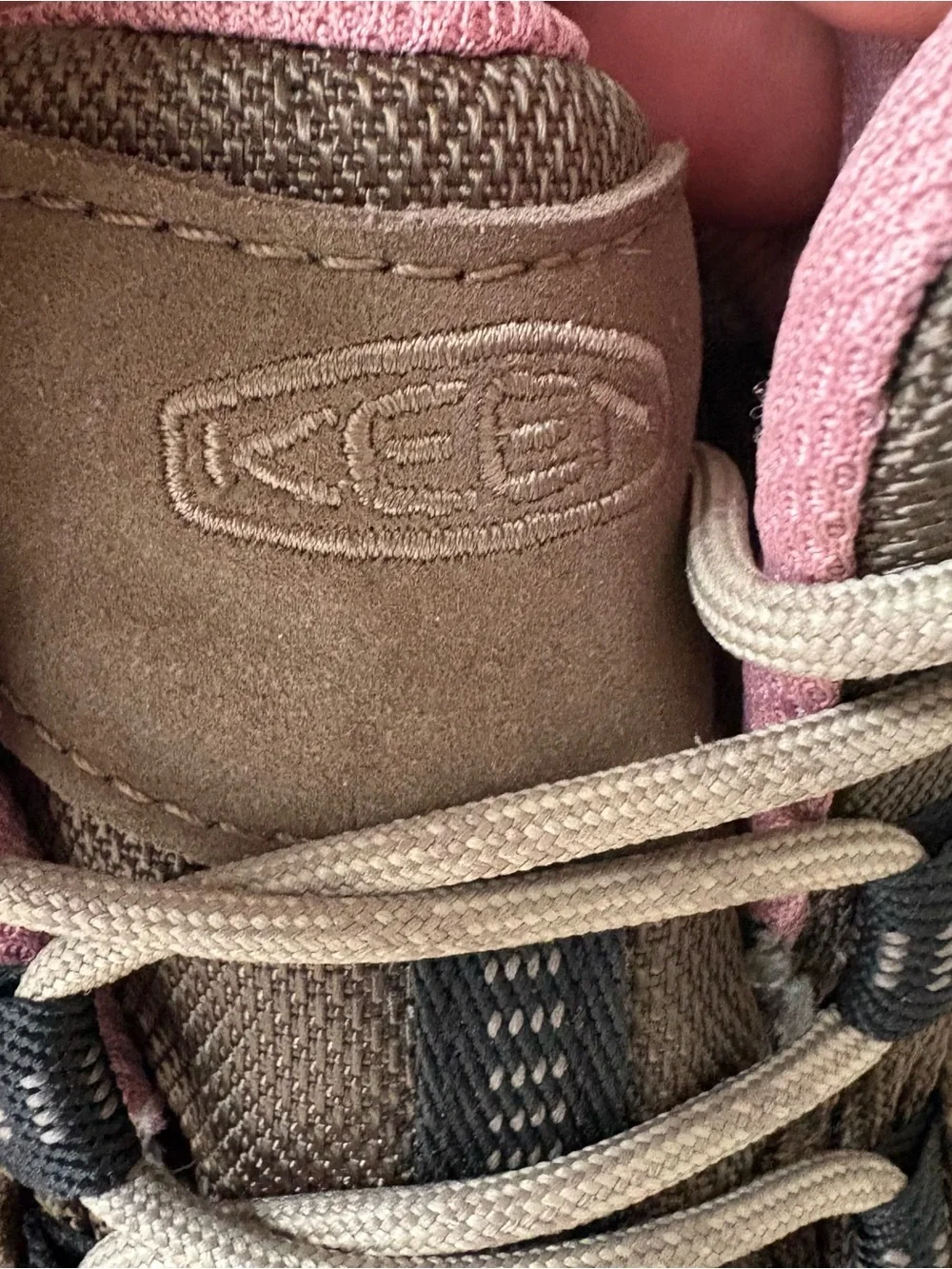 KEEN Targhee IV Mid Waterproof  Women’s Hiking Boots US 9 Brindle/Rose NEW